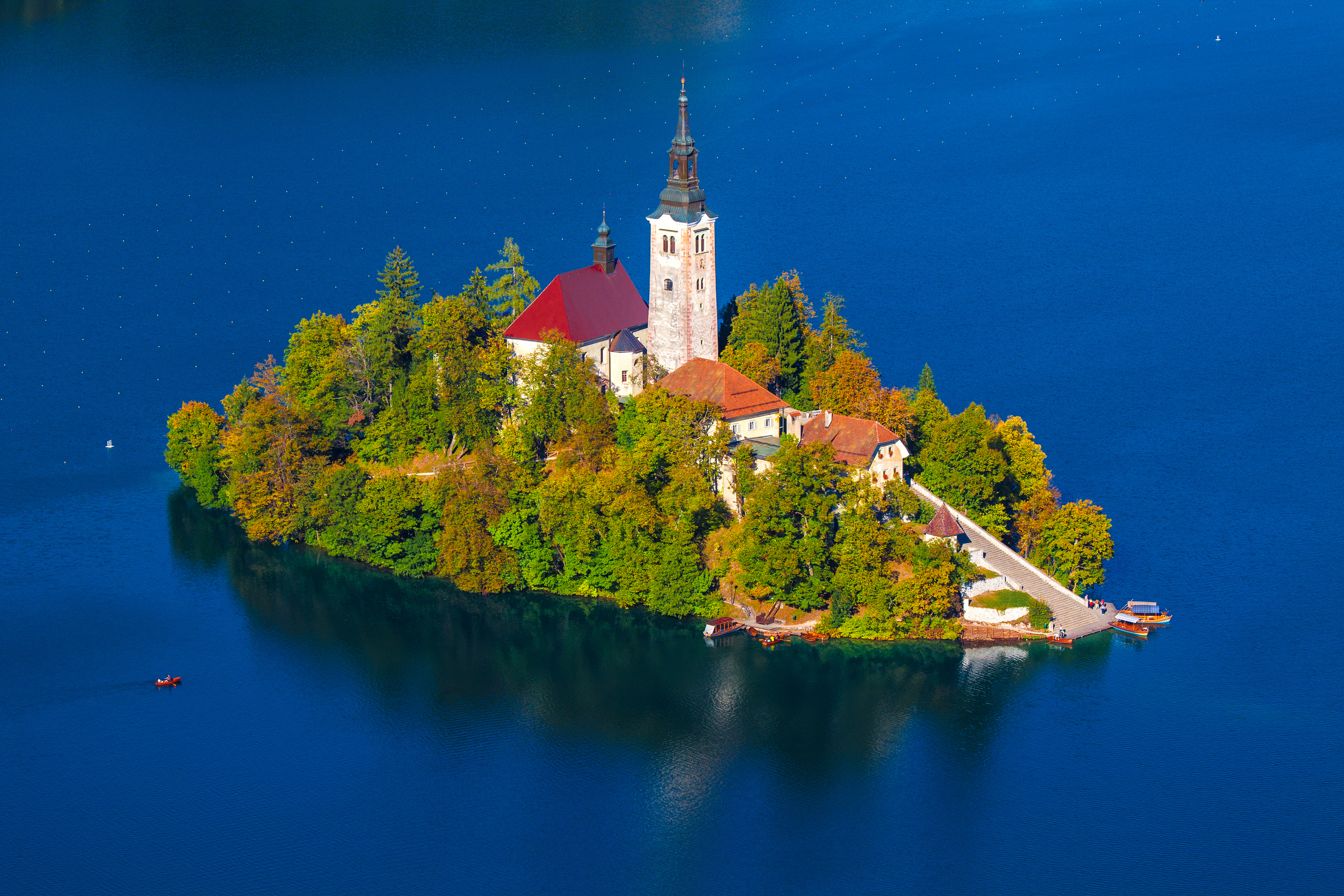 The island and the wishing bell