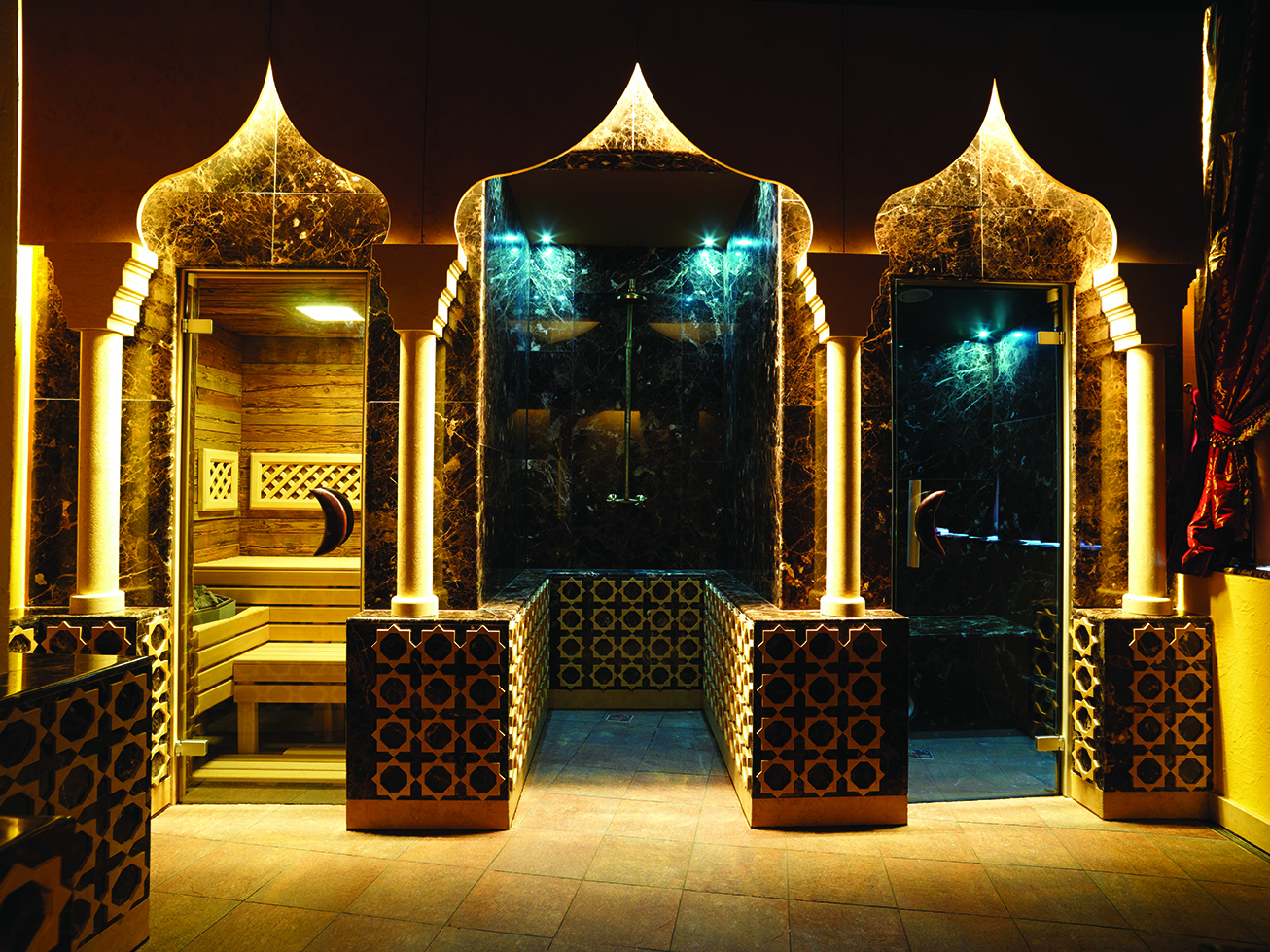 Vhod v orientalske savne zlato-rumene barve