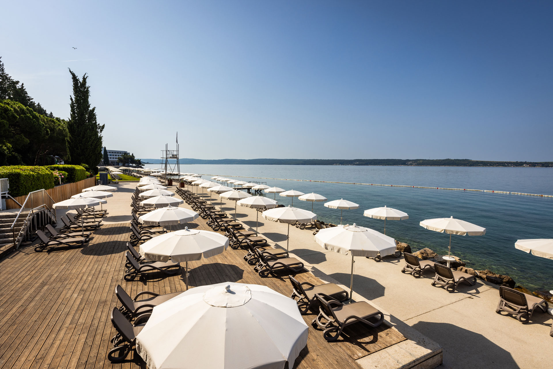 Strand beim Grand Hotel Bernardin