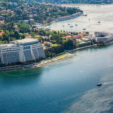 Zgodba o nastanku: Kako je Bernardin postal st. Bernardin Resort? Razgled na hotelski kompleks Bernardin ob morju