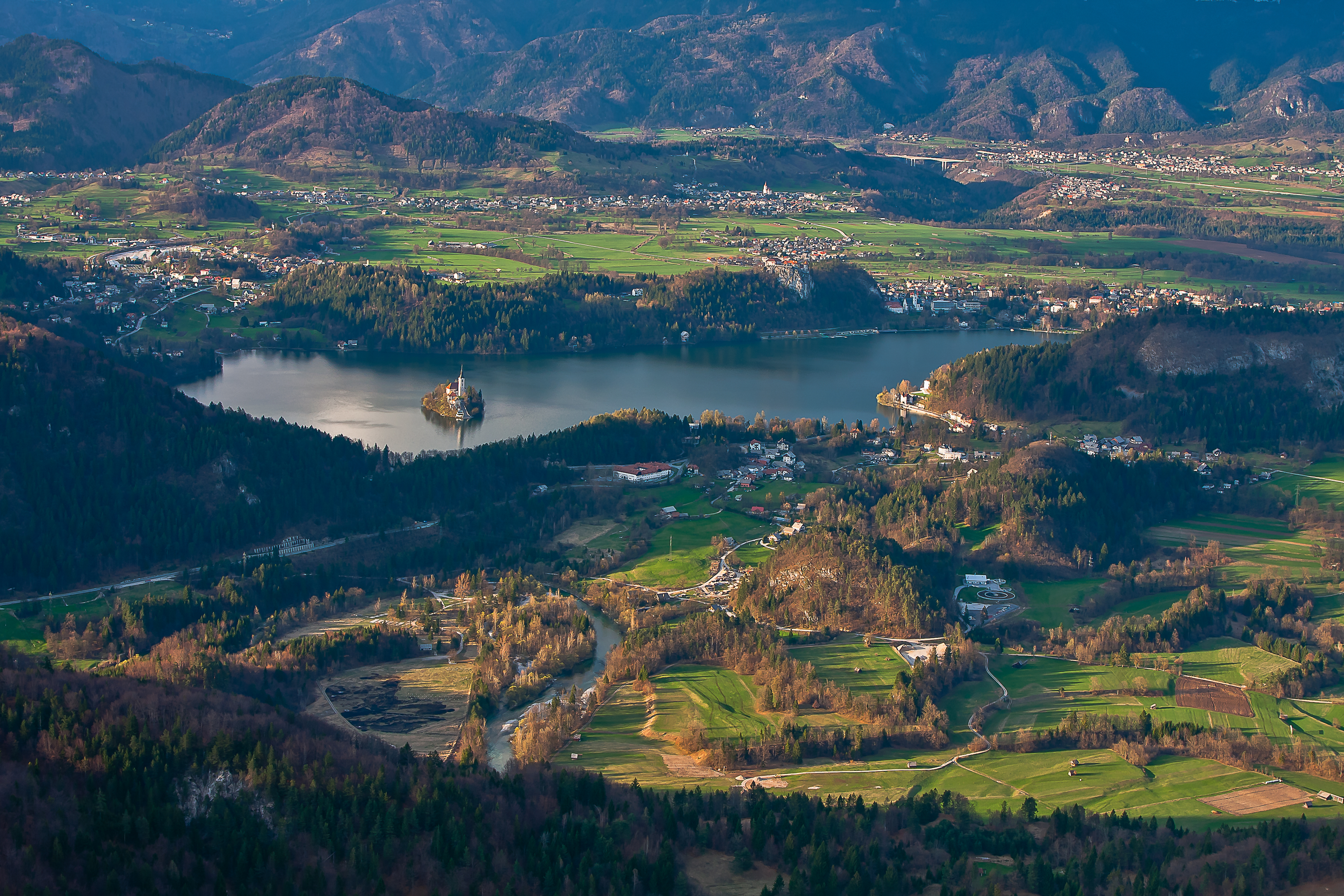 Bled med najlepšimi kraji na svetu (Vacation Idea)